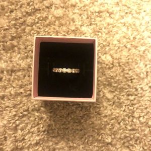 Pandora Ring